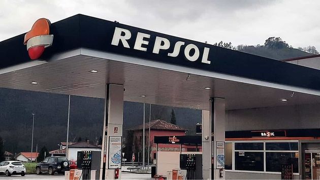 El precio de la gasolina vuelve a bajar y el diésel se paga a 0,96 céntimos en esta gasolinera