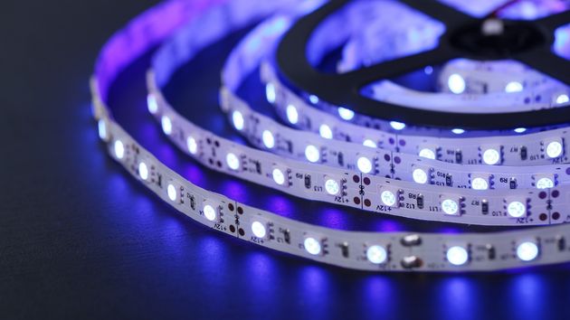 Precio de la luz sábado, 1 de noviembre de 2025 por horas: cuándo es más barata y más cara en el día en el mercado mayorista