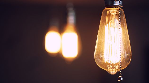 El precio de la luz hoy lunes 3 de noviembre de 2025: las horas más baratas y caras dentro del PVPC