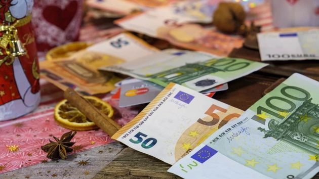 Los pensionistas y jubilados que no cobrarán la paga extra de Navidad en la pensión en noviembre de 2025