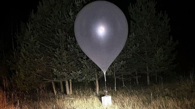 Globos con tabaco de contrabando cruzan Europa y España se arriesga a caer en la misma trampa