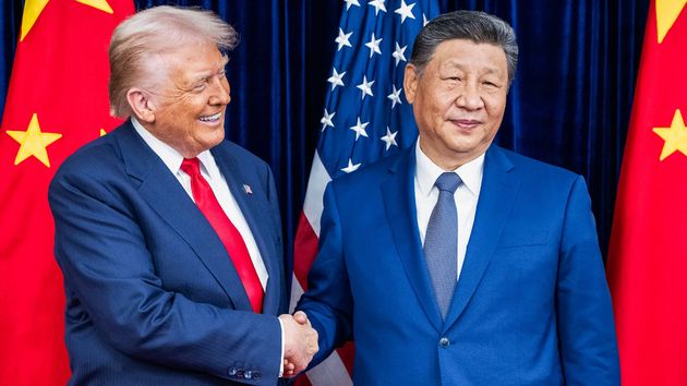 China suspende un año el arancel extra del 24% que había impuesto a los productos de Estados Unidos