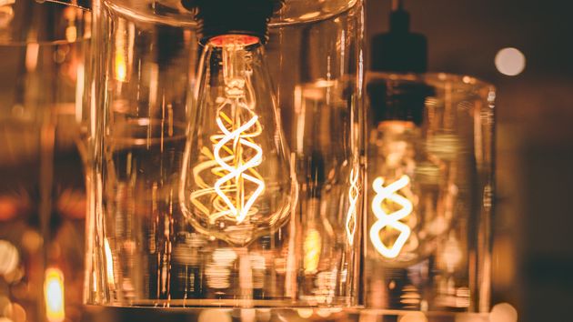 El precio de la luz martes 11 de noviembre de 2025: las horas más baratas y caras dentro del PVPC