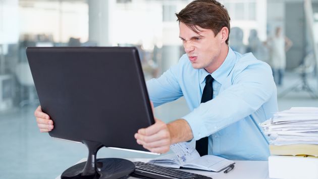 Un trabajador se marcha de la empresa y esta lo demanda por enviar este correo: “Solo exigencias, estoy cansado. No os echaré de menos”