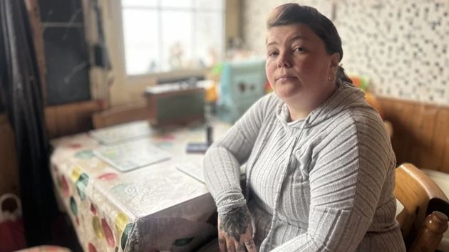 Samantha (34 años), madre soltera: “para alquilar un piso me piden 2.000 euros por adelantado y luego 1.500 euros al mes que no puedo pagar”