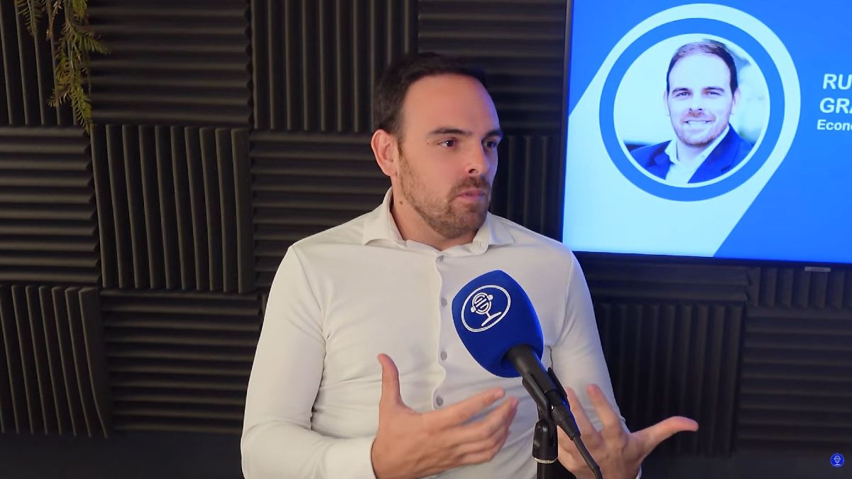 ruben de Gracia en un video de Youtube