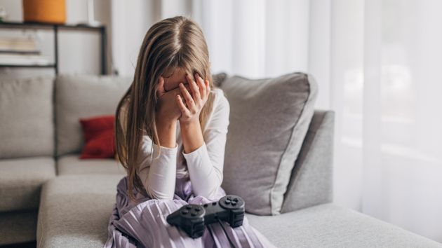 Una niña de 13 años arruina a su familia tras gastar 60.000 euros de la cuenta bancaria familiar en videojuegos