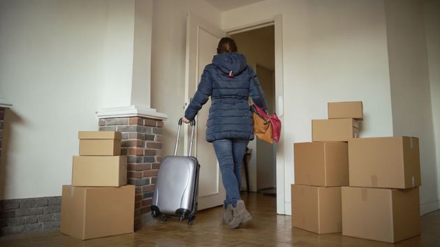 Una madre tendrá que abandonar la casa familiar al cumplir sus hijos la mayoría de edad: la justicia le da un plazo extra de 18 meses para irse