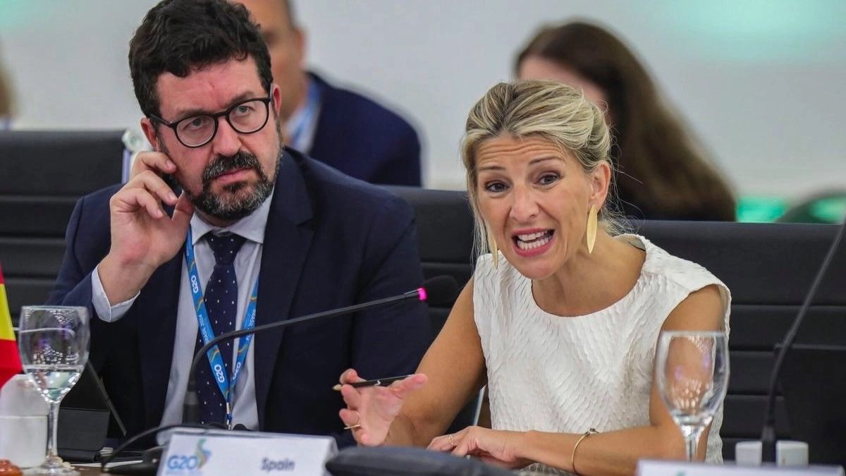 El secretario de Estado de Trabajo, Joaquín Pérez Rey, con la ministra Yolanda Díaz