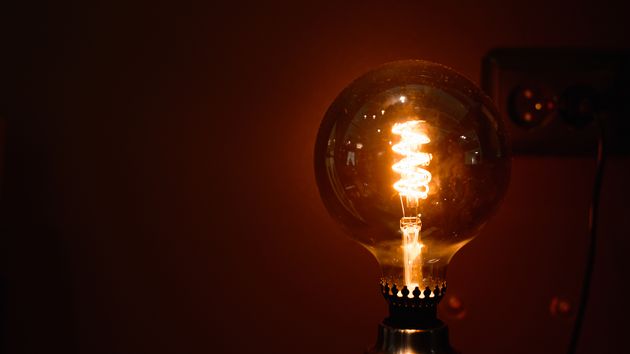 Precio de la luz miércoles 19 de noviembre de 2025: las horas más baratas y caras dentro del PVPC