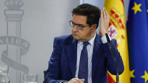 El Gobierno ofrece una subida salarial del 10% a los funcionarios entre 2025 y 2028