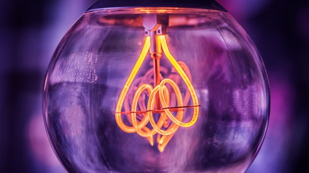 El precio de la luz hoy domingo 23 de noviembre de 2025: las horas más baratas y caras dentro del PVPC