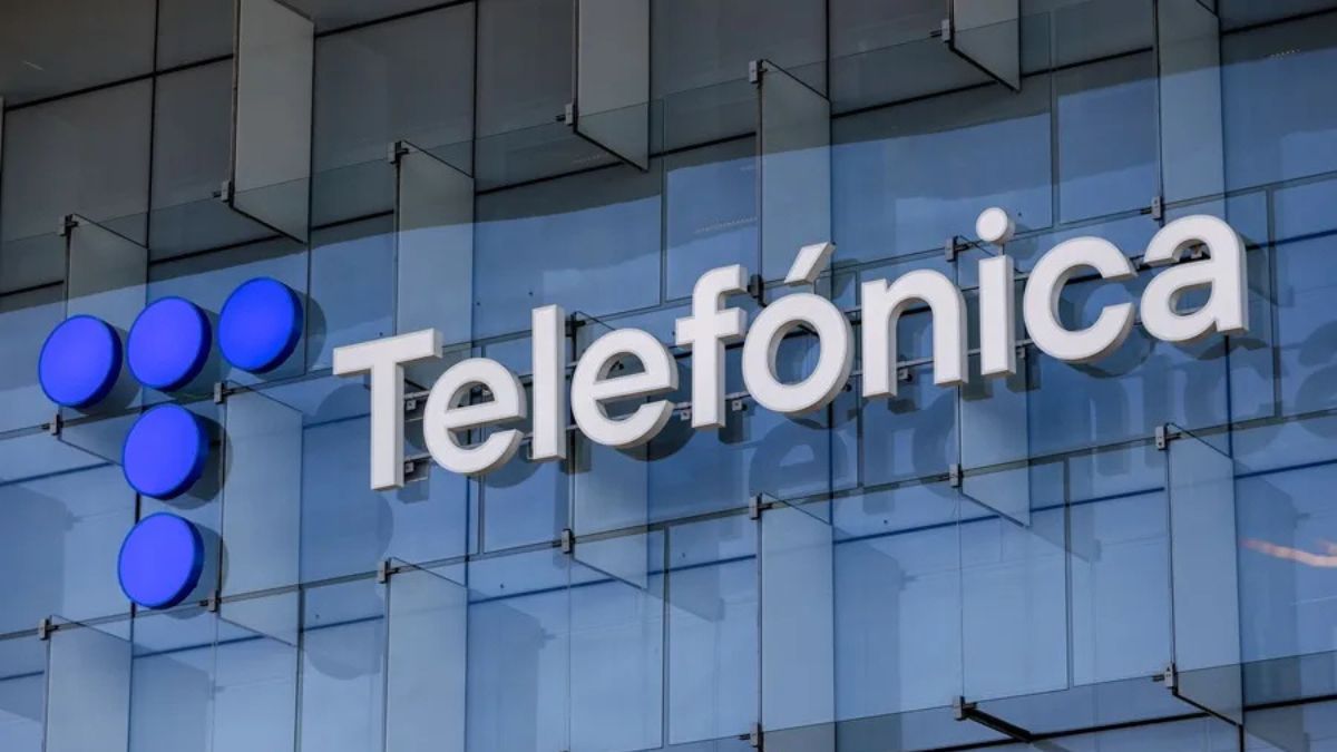 Fachada edificio Telefónica