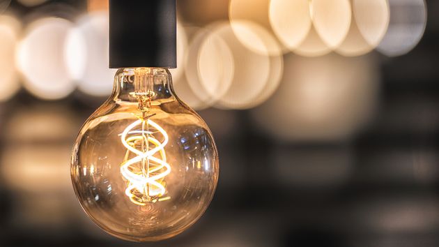 El precio de la luz hoy martes 25 de noviembre de 2025: las horas más baratas y caras dentro del PVPC