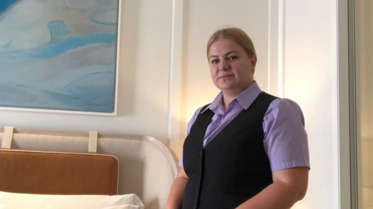 Una empleada del hogar explica cuánto dinero gana al día limpiando casas