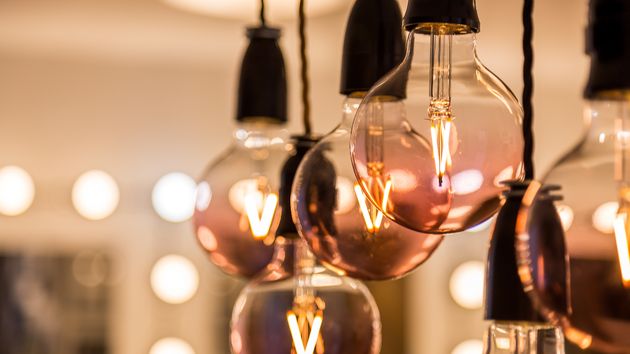 El precio de la luz hoy sábado 29 de noviembre de 2025: las horas más baratas y caras dentro del PVPC