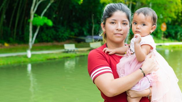 Karen, inmigrante hondureña en España: “me quedé embarazada y sin trabajo”