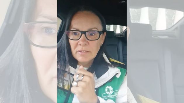 Raquel Morillas: "¿Por qué puedo contratar a alguien de fuera para limpiar mi casa y no a mi mujer que se pega una paliza todos los puñeteros días?"