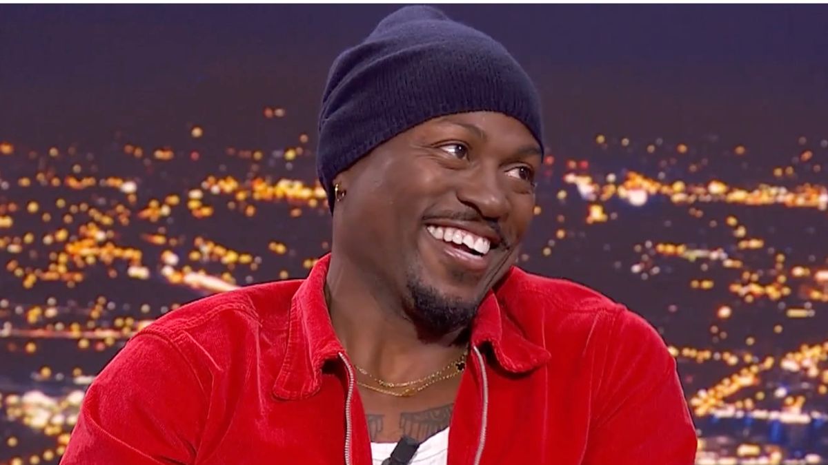 Ruxxo, policía, rapero y ex futbolista