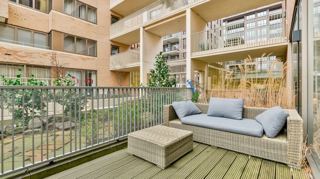 Patio de una casa en una comunidad de vecinos 