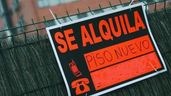Cartel de se alquila de una vivienda