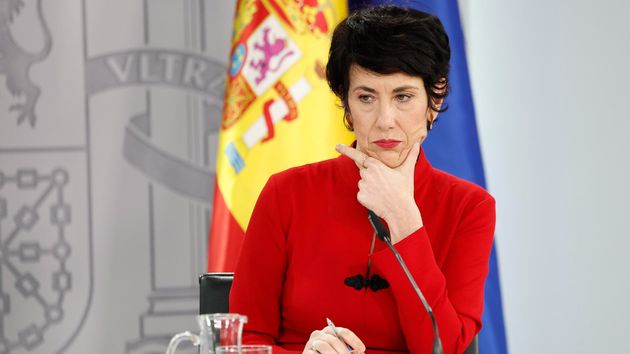 Elma Saiz durante la rueda de prensa