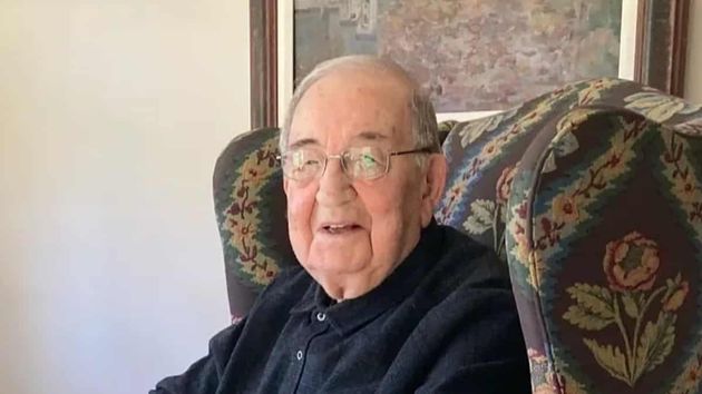 Un hombre logra jubilarse a los 60 años con una pensión de 2.862,49 euros después de que la Seguridad Social se la denegara por ser empleado público y no trabajar para una empresa privada