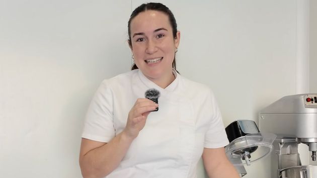 Noelia, pastelera catalana