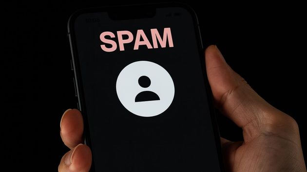 Rechazar una llamada spam es un error: por qué contestar y qué decir exactamente 