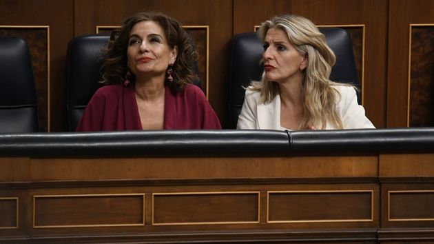 María Jesús Montero y Yolanda Díaz en el Congreso