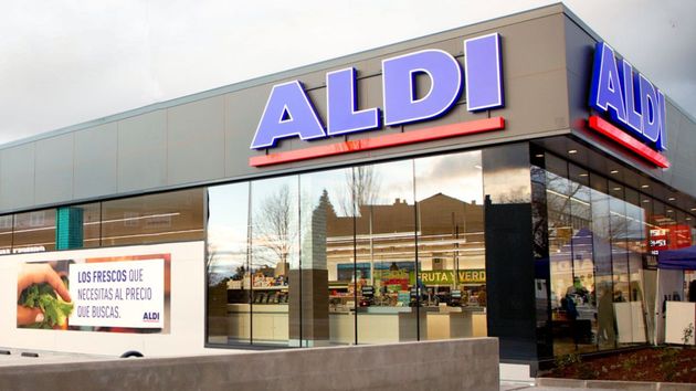La fachada de un supermercado Aldi