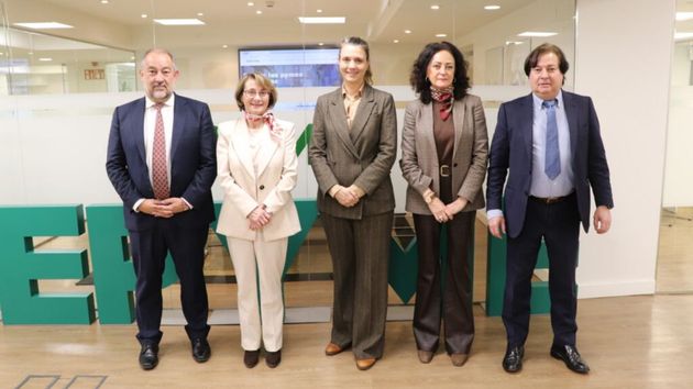 los rectores universitarios y la presidenta de Cepyme