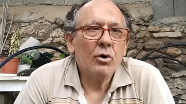 El hombre, en uno de sus vídeos.