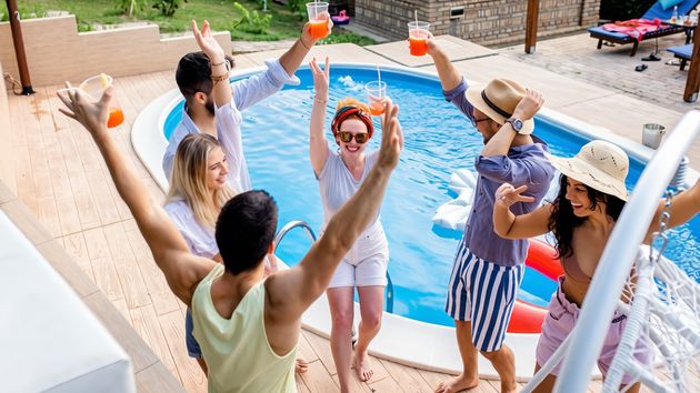 Una fiesta en la piscina