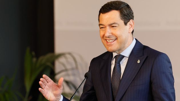 Juanma Moreno en un acto