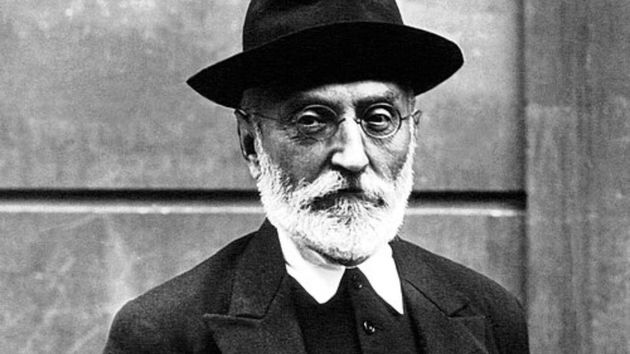 El escritor y filósofo españo