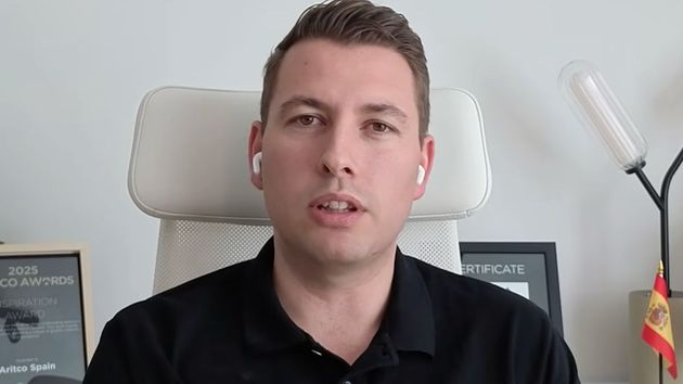 Jesús durante el video