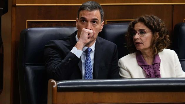 Pedro Sánchez y María Jesús Montero
