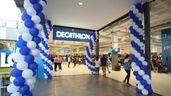 una tienda de decathlon