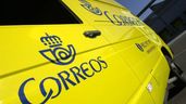 Una furgoneta de Correos