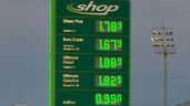 Precio de la gasolina y diesel de una estación de servicio