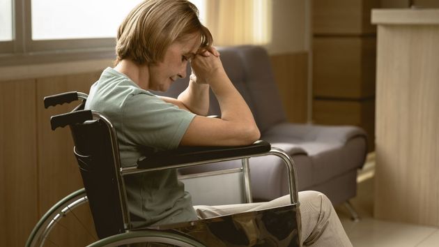 Mujer con una incapacidad