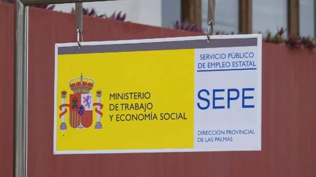 Cartel de una oficina del SEPE