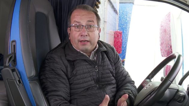 Óscar, transportista