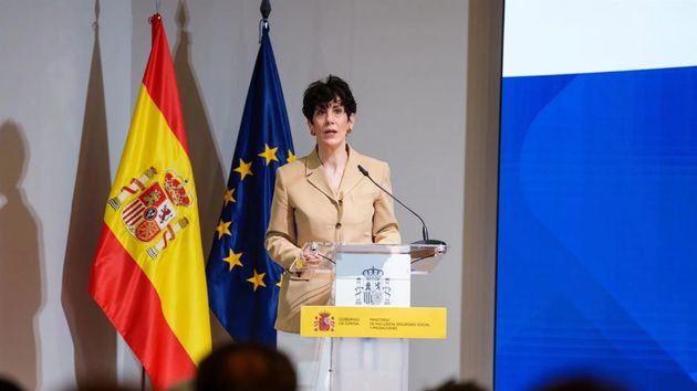 La ministra Elma Saiz