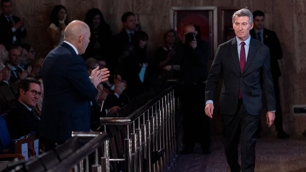 El presidente del PP, Alberto Núñez Feijóo, y el presidente de ATA, Lorenzo Amor