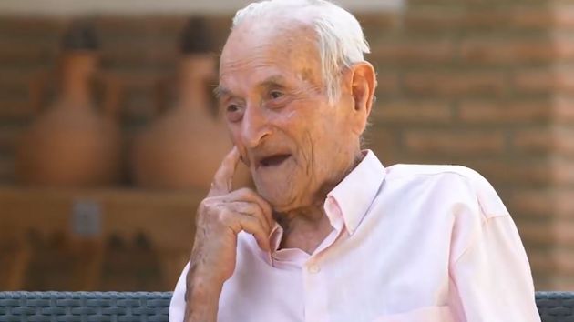 uno de los jubilados centenarios entrevistados