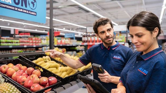 Dos trabajadores de Aldi