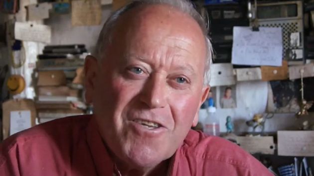 Don Lowe en una entrevista