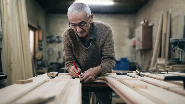 Jubilado trabajando como autónomo